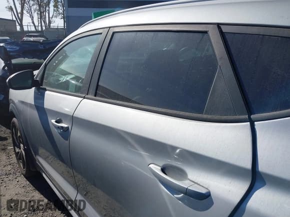 ✅ 2020 Hyundai Tucson SEL • VIN: KM8J33AL3LU177589 • Лот: 43326570. Опубликован ранее на IAAI с пробегом 84 638 миль. Бесплатный доступ к архиву аукционных продаж из США и подробный отчёт об истории автомобиля на DreamBid. Изображение 14.