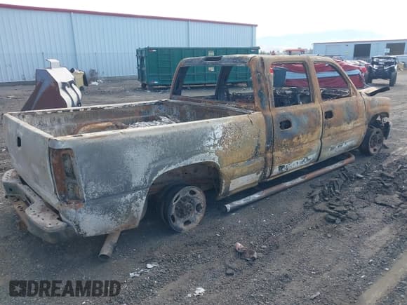 ✅ 2001 Chevrolet Silverado 2500HD LS • VIN: 1GCHK23U91F168080 • Lot: 43343510. Listed on IAAI with Not provided. Free auction sales archive from the USA and detailed vehicle history report at DreamBid. Image 4.