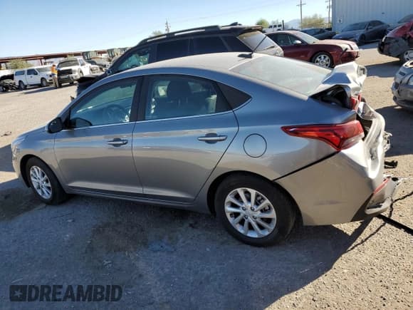 ✅ 2022 Hyundai Accent SEL • VIN: 3KPC24A6XNE172620 • Лот: 75680784. Опубликован ранее на Copart с пробегом 17 063 миль. Бесплатный доступ к архиву аукционных продаж из США и подробный отчёт об истории автомобиля на DreamBid. Изображение 2.