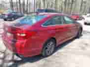 2016 Hyundai Sonata 2.4L z VIN 5NPE24AF6GH411832, wystawiony jako IAAI lot #41918113 z przebiegiem 195 783 mil mil oraz . Historia ofert i sprzedaży dostępna na DreamBid. Obrazek 4.