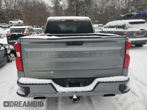 ✅ 2020 Chevrolet Silverado 1500 Custom • VIN: 1GCRYBEFXLZ183836 • Lot: 38464254. Wystawiony na Copart z przebiegiem Nie podano. Bezpłatny archiwum sprzedaży aukcyjnych z USA i szczegółowy raport historii pojazdu na DreamBid. Zdjęcie 6.