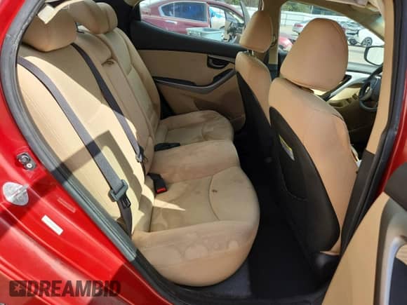 2013 Hyundai Elantra GLS с VIN KMHDH4AE6DU811730, выставлен на аукционе Copart как лот 84952415 с пробегом 231 806 миль миль и Списание • Salvage title. История ставок и продаж доступна на DreamBid. Изображение 10.