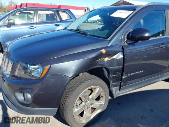 ✅ 2014 Jeep Compass Latitude • VIN: 1C4NJDEB7ED734395 • Лот: 43582814. Опубликован ранее на IAAI с пробегом 139 910 миль. Бесплатный доступ к архиву аукционных продаж из США и подробный отчёт об истории автомобиля на DreamBid. Изображение 6.