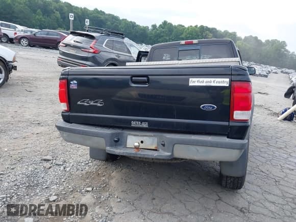 ✅ 2000 Ford Ranger XL • VIN: 1FTZR15V4YTB10227 • Lot: 42685416. Wystawiony na IAAI z przebiegiem 206 349 mil. Bezpłatny archiwum sprzedaży aukcyjnych z USA i szczegółowy raport historii pojazdu na DreamBid. Zdjęcie 15.