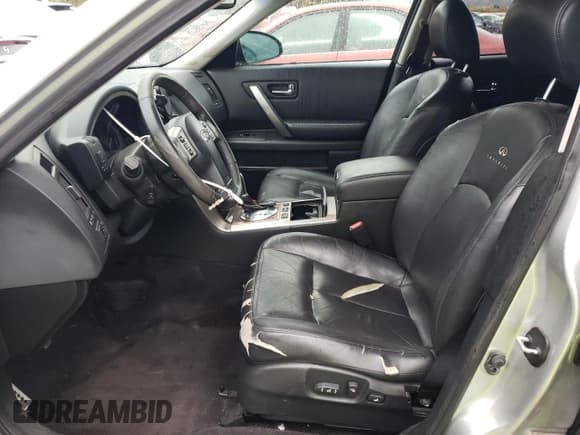 ✅ 2007 Infiniti FX • VIN: JNRBS08W97X400541 • Lot: 49074345. Wystawiony na Copart z przebiegiem 196 447 mil. Bezpłatny archiwum sprzedaży aukcyjnych z USA i szczegółowy raport historii pojazdu na DreamBid. Zdjęcie 7.