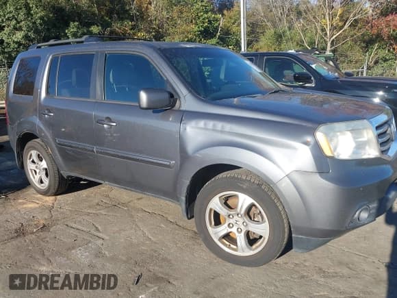 ✅ 2013 Honda Pilot EX-L • VIN: 5FNYF3H50DB008254 • Lot: 43590270. Listed on IAAI with 191,704 mi. Free auction sales archive from the USA and detailed vehicle history report at DreamBid. Image 1.