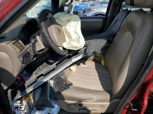 ✅ 2002 Mercury Mountaineer • VIN: 4M2ZU86W82UJ36307 • Лот: 81761995. Опубликован ранее на Copart с пробегом Не указан. Бесплатный доступ к архиву аукционных продаж из США и подробный отчёт об истории автомобиля на DreamBid. Изображение 7.