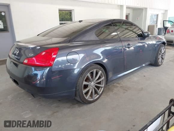 ✅ 2011 Infiniti G37 Journey • VIN: JN1CV6EK9BM211532 • Лот: 42883462. Опубликован ранее на IAAI с пробегом 194 658 миль. Бесплатный доступ к архиву аукционных продаж из США и подробный отчёт об истории автомобиля на DreamBid. Изображение 4.