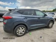 ✅ 2019 Hyundai Tucson SE • VIN: KM8J2CA41KU956337 • Лот: 69233095. Опубликован ранее на Copart с пробегом 152 521 миль. Бесплатный доступ к архиву аукционных продаж из США и подробный отчёт об истории автомобиля на DreamBid. Изображение 3.