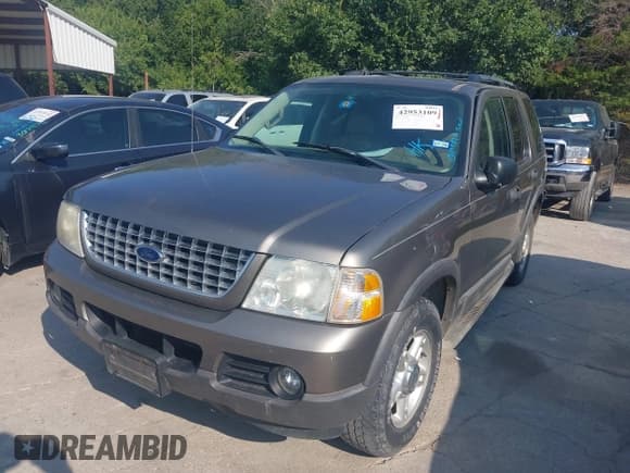✅ 2003 Ford Explorer XLT • VIN: 1FMZU63K33ZB27462 • Лот: 42953109. Опубликован ранее на IAAI с пробегом 184 347 миль. Бесплатный доступ к архиву аукционных продаж из США и подробный отчёт об истории автомобиля на DreamBid. Изображение 2.