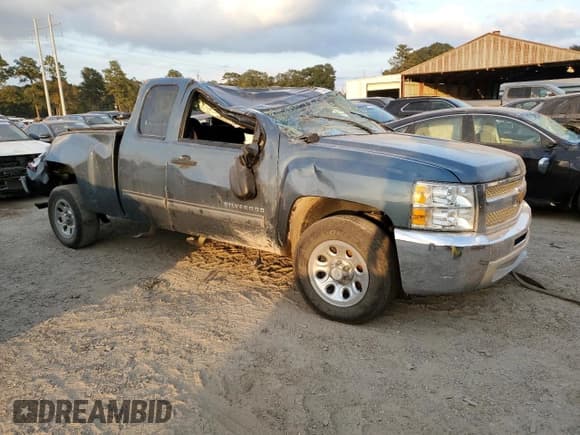 ✅ 2012 Chevrolet Silverado 1500 LS • VIN: 1GCRCREA8CZ206526 • Lot: 77345854. Listed on Copart with 131,953 mi. Free auction sales archive from the USA and detailed vehicle history report at DreamBid. Image 4.