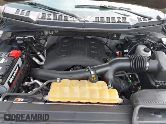 ✅ 2015 Ford F-150 XLT • VIN: 1FTEW1EG6FKE01100 • Lot: 42881321. Wystawiony na IAAI z przebiegiem 176 520 mil. Bezpłatny archiwum sprzedaży aukcyjnych z USA i szczegółowy raport historii pojazdu na DreamBid. Zdjęcie 10.