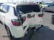 2021 Jeep Compass 80th Anniversary с VIN 3C4NJCEB2MT561291, выставлен на аукционе IAAI как лот 43292888 с пробегом 102 919 миль миль и . История ставок и продаж доступна на DreamBid. Изображение 6.