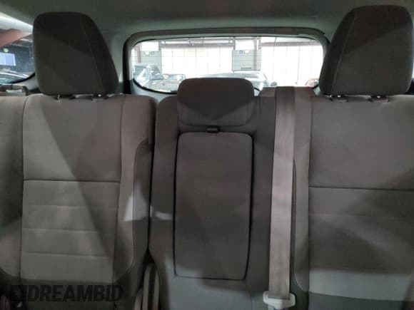 ✅ 2014 Ford Escape SE • VIN: 1FMCU0GX5EUC00503 • Lot: 92283725. Wystawiony na Copart z przebiegiem 64 191 mil. Bezpłatny archiwum sprzedaży aukcyjnych z USA i szczegółowy raport historii pojazdu na DreamBid. Zdjęcie 10.