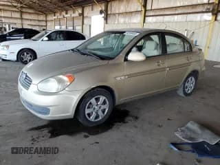 ✅ 2007 Hyundai Accent GLS • VIN: KMHCN46C57U165466 • Лот: 84249465. Опубликован ранее на Copart с пробегом 124 530 миль. Бесплатный доступ к архиву аукционных продаж из США и подробный отчёт об истории автомобиля на DreamBid. Изображение 1.