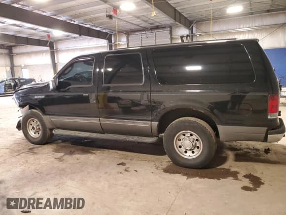 ✅ 2003 Ford Excursion Special Serv • VIN: 1FMNU41S63EA06700 • Лот: 52320015. Опубликован ранее на Copart с пробегом 224 158 миль. Бесплатный доступ к архиву аукционных продаж из США и подробный отчёт об истории автомобиля на DreamBid. Изображение 2.