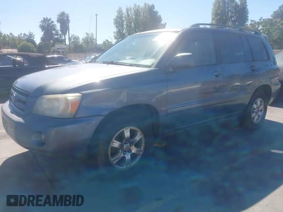 2004 Toyota Highlander с VIN JTEGD21A140080416, выставлен на аукционе IAAI как лот 42927665 с пробегом 274 916 миль миль и . История ставок и продаж доступна на DreamBid. Изображение 2.