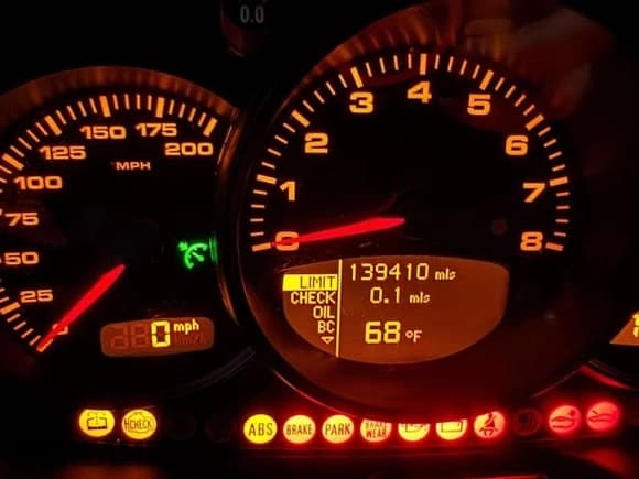 ✅ 2004 Porsche 911 Carrera • VIN: WP0CA299X4S651377 • Лот: 67998855. Опубликован ранее на Copart с пробегом 139 410 миль. Бесплатный доступ к архиву аукционных продаж из США и подробный отчёт об истории автомобиля на DreamBid. Изображение 8.