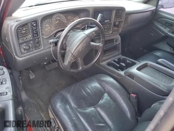 ✅ 2005 Chevrolet Silverado 1500 Z71 • VIN: 1GCEK19BX5E258322 • Lot: 93365235. Wystawiony na Copart z przebiegiem Nie podano. Bezpłatny archiwum sprzedaży aukcyjnych z USA i szczegółowy raport historii pojazdu na DreamBid. Zdjęcie 8.