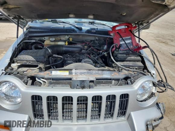 ✅ 2004 Jeep Liberty Limited • VIN: 1J4GL58K44W132894 • Lot: 69481155. Listed on Copart with 155,269 mi. Free auction sales archive from the USA and detailed vehicle history report at DreamBid. Image 11.