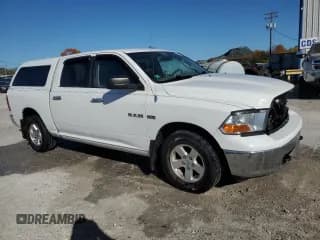 ✅ 2010 Dodge 1500 SLT • VIN: 1D7RB1CT1AS159263 • Лот: 76990474. Опубликован ранее на Copart с пробегом 193 247 миль. Бесплатный доступ к архиву аукционных продаж из США и подробный отчёт об истории автомобиля на DreamBid. Изображение 4.