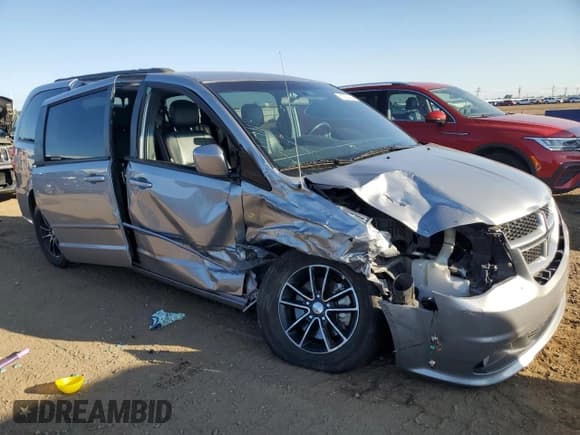 ✅ 2016 Dodge Grand Caravan R/T • VIN: 2C4RDGEG1GR339814 • Лот: 81520285. Опубликован ранее на Copart с пробегом 138 816 миль. Бесплатный доступ к архиву аукционных продаж из США и подробный отчёт об истории автомобиля на DreamBid. Изображение 4.