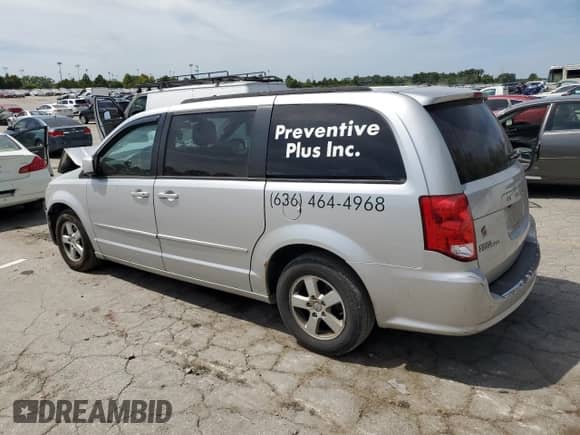 2012 Dodge Grand Caravan SXT z VIN 2C4RDGCG9CR178979, wystawiony jako Copart lot #70486195 z przebiegiem 276 546 mil mil oraz Szkoda całkowita • Salvage title. Historia ofert i sprzedaży dostępna na DreamBid. Obrazek 2.