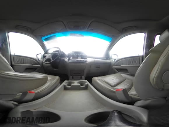 ✅ 2005 Honda Odyssey EX-L • VIN: 5FNRL38675B120881 • Lot: 43503901. Listed on IAAI with 203,902 mi. Free auction sales archive from the USA and detailed vehicle history report at DreamBid. Image 19.