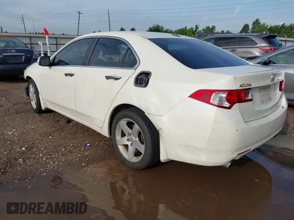✅ 2010 Acura TSX • VIN: JH4CU2F65AC014824 • Лот: 42521728. Опубликован ранее на IAAI с пробегом 220 859 миль. Бесплатный доступ к архиву аукционных продаж из США и подробный отчёт об истории автомобиля на DreamBid. Изображение 3.