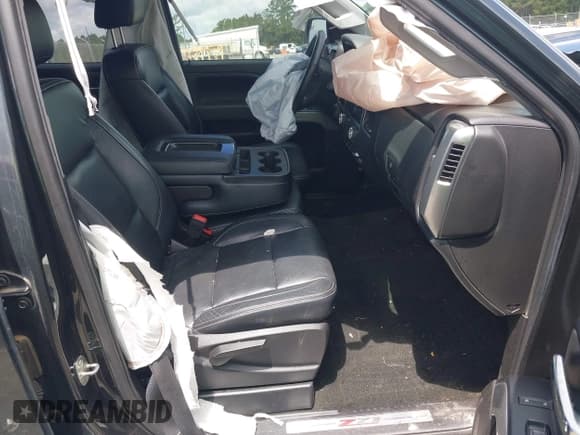 ✅ 2017 Chevrolet Silverado 2500HD LT • VIN: 1GC1KVEG1HF150872 • Lot: 42517729. Listed on IAAI with 100,405 mi. Free auction sales archive from the USA and detailed vehicle history report at DreamBid. Image 5.