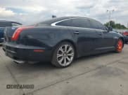 ✅ 2017 Jaguar XJ Portfolio • VIN: SAJWJ2GDXH8W05704 • Lot: 65946155. Wystawiony na Copart z przebiegiem 95 178 mil. Bezpłatny archiwum sprzedaży aukcyjnych z USA i szczegółowy raport historii pojazdu na DreamBid. Zdjęcie 3.