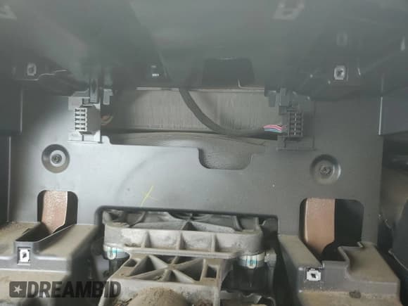 ✅ 2004 Dodge Dakota SLT • VIN: 1D7HG48N14S782721 • Lot: 58902485. Wystawiony na Copart z przebiegiem Nie podano. Bezpłatny archiwum sprzedaży aukcyjnych z USA i szczegółowy raport historii pojazdu na DreamBid. Zdjęcie 9.