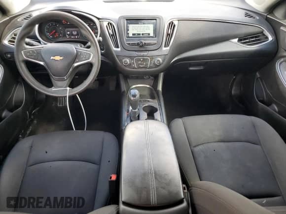 2018 Chevrolet Malibu LT with VIN 1G1ZD5ST5JF236361, listed as a Copart auction lot 84451805 with 90,952 mi miles and Clean title. Bid and sale history available at DreamBid. Image 8.