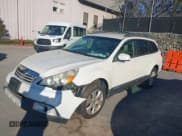 ✅ 2011 Subaru Outback Limited • VIN: 4S4BRBJC2B3385108 • Lot: 43764033. Wystawiony na IAAI z przebiegiem 191 616 mil. Bezpłatny archiwum sprzedaży aukcyjnych z USA i szczegółowy raport historii pojazdu na DreamBid. Zdjęcie 2.