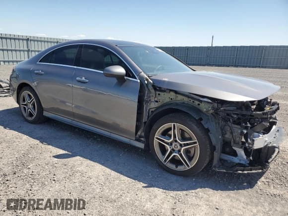 ✅ 2023 Mercedes-Benz CLA 250 • VIN: W1K5J4HB2PN419146 • Lot: 46954275. Wystawiony na Copart z przebiegiem 20 443 mil. Bezpłatny archiwum sprzedaży aukcyjnych z USA i szczegółowy raport historii pojazdu na DreamBid. Zdjęcie 4.