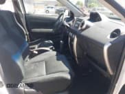 ✅ 2006 Scion xA • VIN: JTKKT624865002389 • Lot: 43021080. Wystawiony na IAAI z przebiegiem 142 188 mil. Bezpłatny archiwum sprzedaży aukcyjnych z USA i szczegółowy raport historii pojazdu na DreamBid. Zdjęcie 5.