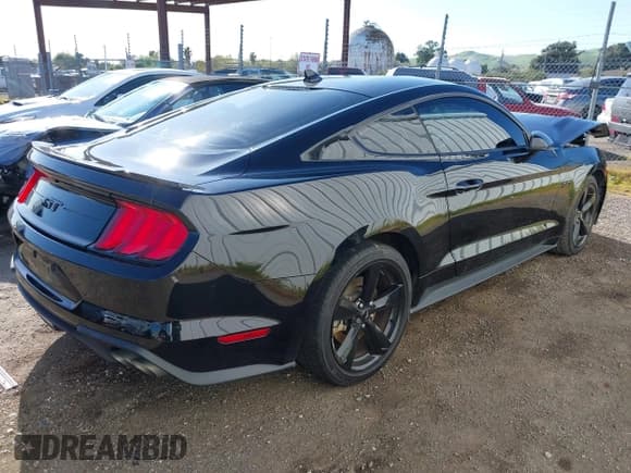 ✅ 2023 Ford Mustang GT • VIN: 1FA6P8CF6P5302934 • Lot: 41943040. Listed on IAAI with 23,158 mi. Free auction sales archive from the USA and detailed vehicle history report at DreamBid. Image 4.