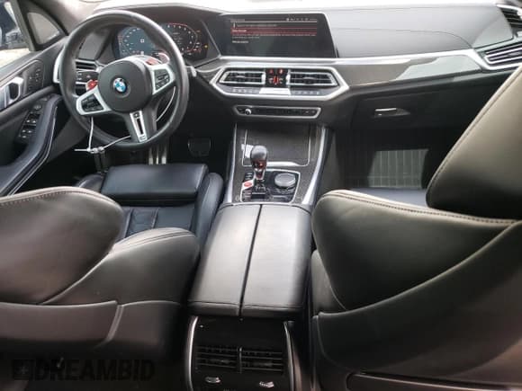 ✅ 2022 BMW X5 M • VIN: 5YMJU0C04N9K13709 • Lot: 49209415. Wystawiony na Copart z przebiegiem 46 409 mil. Bezpłatny archiwum sprzedaży aukcyjnych z USA i szczegółowy raport historii pojazdu na DreamBid. Zdjęcie 8.