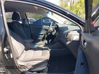 ✅ 2017 Hyundai Ioniq SEL • VIN: KMHC75LC1HU030183 • Lot: 42080809. Wystawiony na IAAI z przebiegiem 135 370 mil. Bezpłatny archiwum sprzedaży aukcyjnych z USA i szczegółowy raport historii pojazdu na DreamBid. Zdjęcie 5.