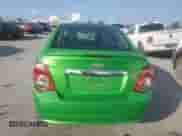 ✅ 2015 Chevrolet Sonic LT • VIN: 1G1JC5SB3F4132963 • Lot: 71799025. Wystawiony na Copart z przebiegiem 76 689 mil. Bezpłatny archiwum sprzedaży aukcyjnych z USA i szczegółowy raport historii pojazdu na DreamBid. Zdjęcie 6.