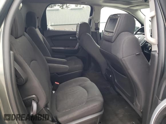 ✅ 2011 GMC Acadia SLE • VIN: 1GKKVPED6BJ333450 • Lot: 50353435. Wystawiony na Copart z przebiegiem 140 941 mil. Bezpłatny archiwum sprzedaży aukcyjnych z USA i szczegółowy raport historii pojazdu na DreamBid. Zdjęcie 11.