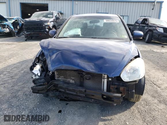 ✅ 2011 Hyundai Accent GS • VIN: KMHCM3AC1BU189132 • Лот: 56634875. Опубликован ранее на Copart с пробегом 148 198 миль. Бесплатный доступ к архиву аукционных продаж из США и подробный отчёт об истории автомобиля на DreamBid. Изображение 5.