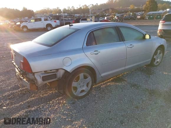 2009 Chevrolet Malibu 1LS with VIN 1G1ZG57BX9F130958, listed as a IAAI auction lot 43470936 with 193,254 mi miles and . Bid and sale history available at DreamBid. Image 4.