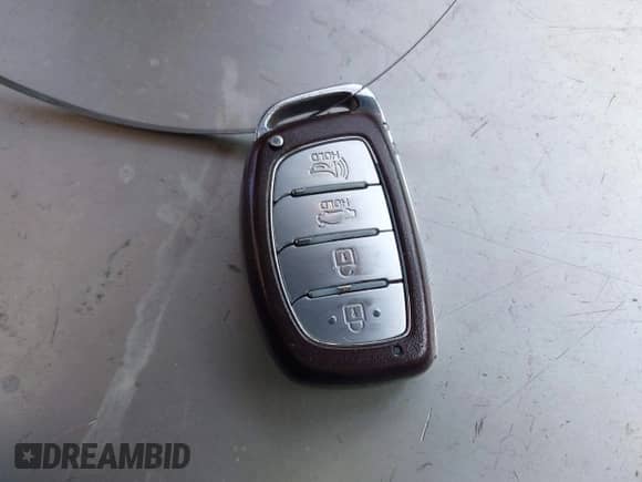 2018 Hyundai Sonata SEL с VIN 5NPE34AF0JH608063, выставлен на аукционе IAAI как лот 43340480 с пробегом 91 170 миль миль и . История ставок и продаж доступна на DreamBid. Изображение 11.