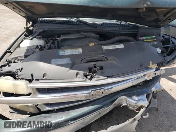 2001 Chevrolet Tahoe LT z VIN 1GNEC13T21J149182, wystawiony jako Copart lot #70359615 z przebiegiem Nie podano mil oraz Nie do naprawy • Non repairable. Historia ofert i sprzedaży dostępna na DreamBid. Obrazek 12.