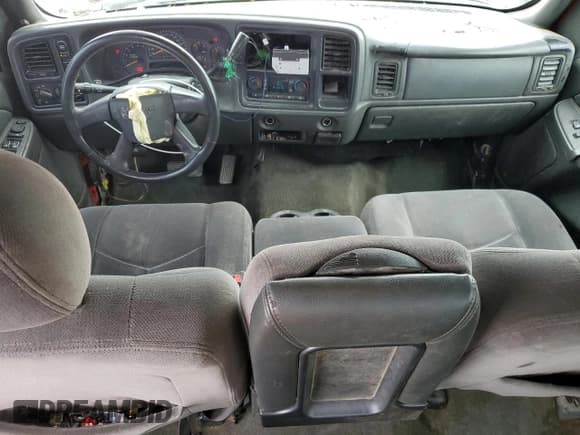 ✅ 2004 GMC Sierra 1500 SLE • VIN: 2GTEK13T741375129 • Лот: 81314555. Опубликован ранее на Copart с пробегом 237 525 миль. Бесплатный доступ к архиву аукционных продаж из США и подробный отчёт об истории автомобиля на DreamBid. Изображение 8.