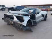 ✅ 2020 Chevrolet Corvette 3LT • VIN: 1G1Y83D43L5109711 • Lot: 43085749. Wystawiony na IAAI z przebiegiem 27 395 mil. Bezpłatny archiwum sprzedaży aukcyjnych z USA i szczegółowy raport historii pojazdu na DreamBid. Zdjęcie 2.