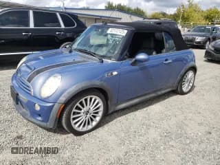 ✅ 2005 MINI Convertible S • VIN: WMWRH334X5TF80413 • Lot: 82172125. Wystawiony na Copart z przebiegiem Nie podano. Bezpłatny archiwum sprzedaży aukcyjnych z USA i szczegółowy raport historii pojazdu na DreamBid. Zdjęcie 1.
