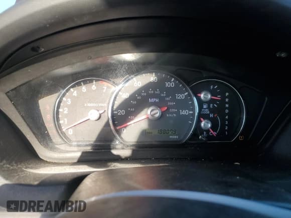 ✅ 2007 Mitsubishi Galant ES • VIN: 4A3AB56F77E043364 • Lot: 74697324. Listed on Copart with 188,079 mi. Free auction sales archive from the USA and detailed vehicle history report at DreamBid. Image 9.