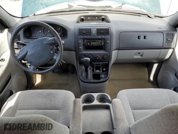 ✅ 2004 Kia Sedona LX • VIN: KNDUP131246591782 • Lot: 67554425. Listed on Copart with 154,753 mi. Free auction sales archive from the USA and detailed vehicle history report at DreamBid. Image 8.
